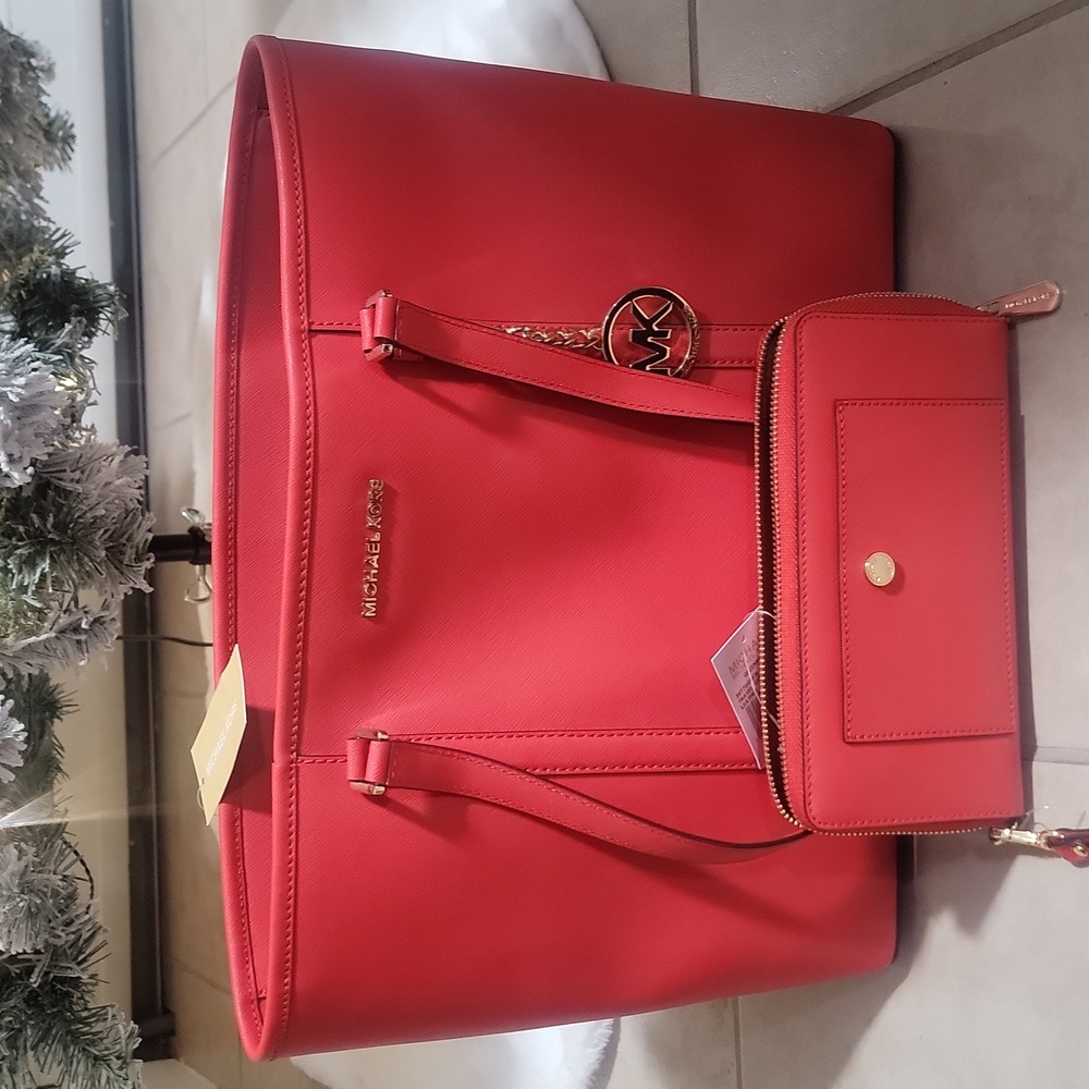 NWT Michael Kors Saffiano Leather Large Sady Tote and Matching Wallet Sienna